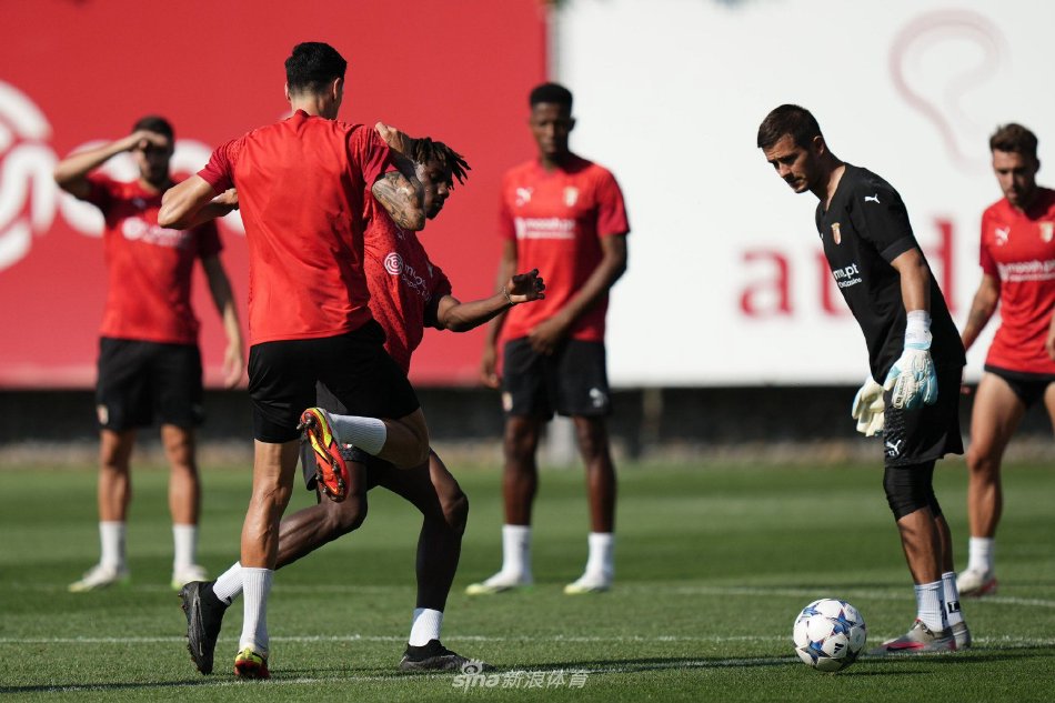 员在逆境中 员在逆境中