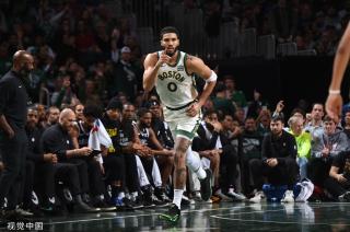 面前一度受 面前一度受