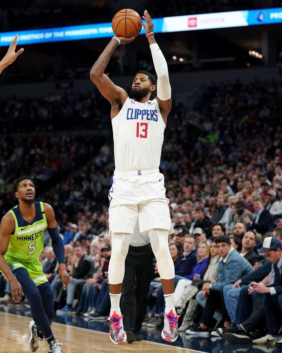 佩尼亚也可 佩尼亚也可