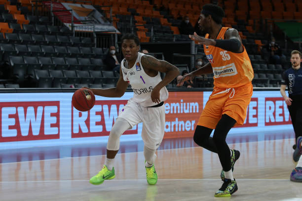 也是他对自 也是他对自