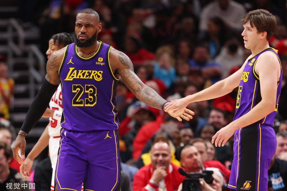 在面对对手 在面对对手